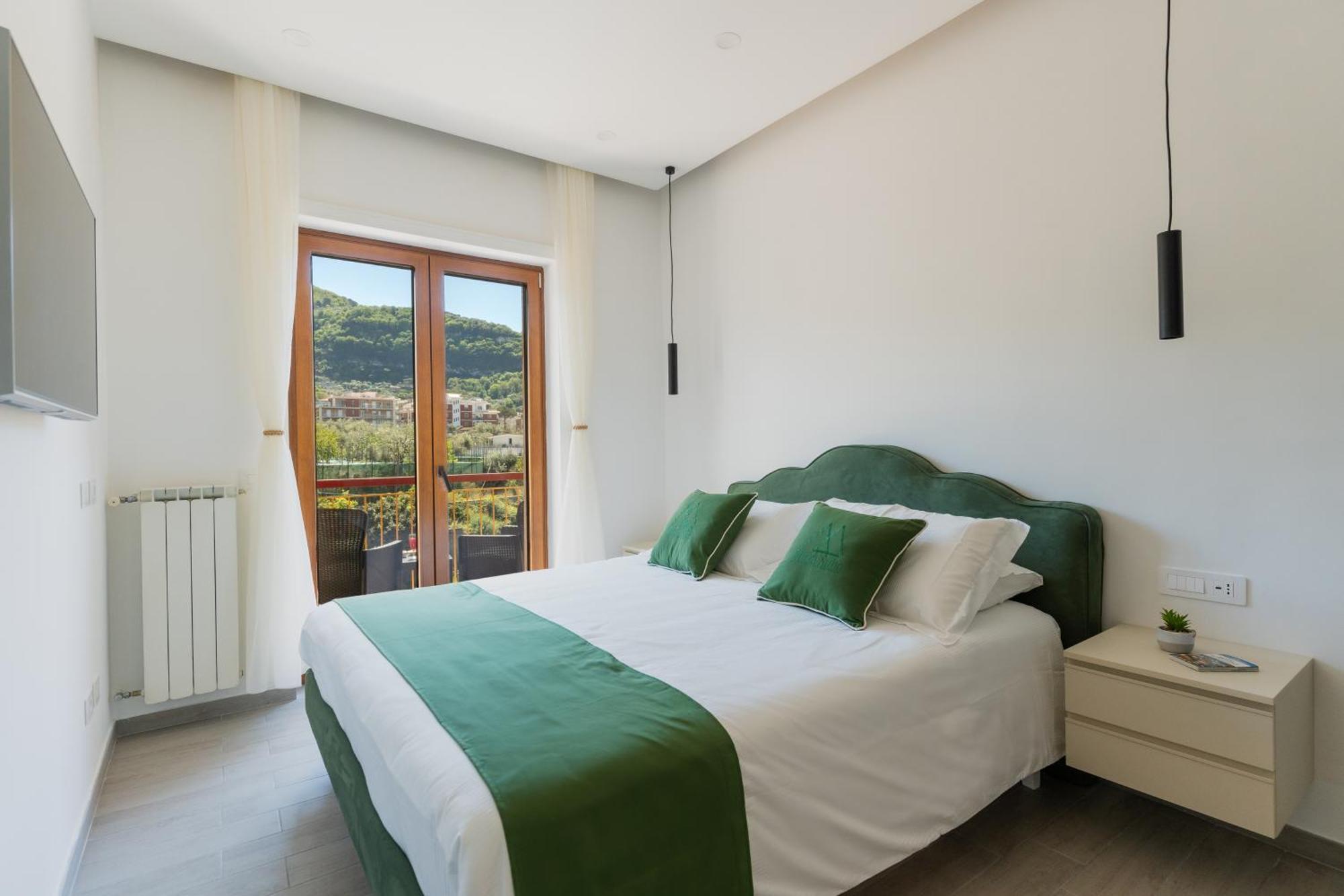 Mifra Suites Сорренто Экстерьер фото