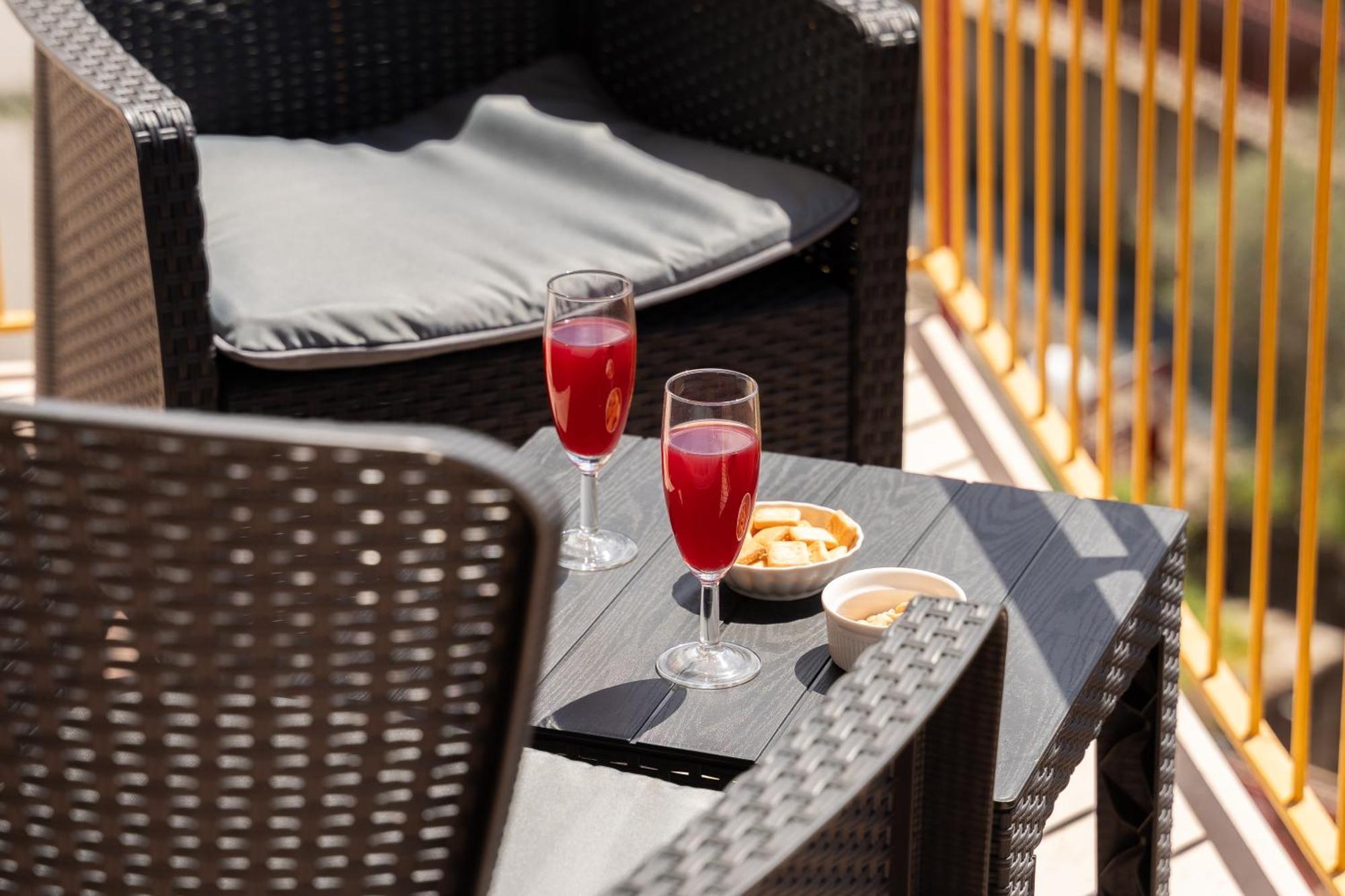 Mifra Suites Сорренто Экстерьер фото