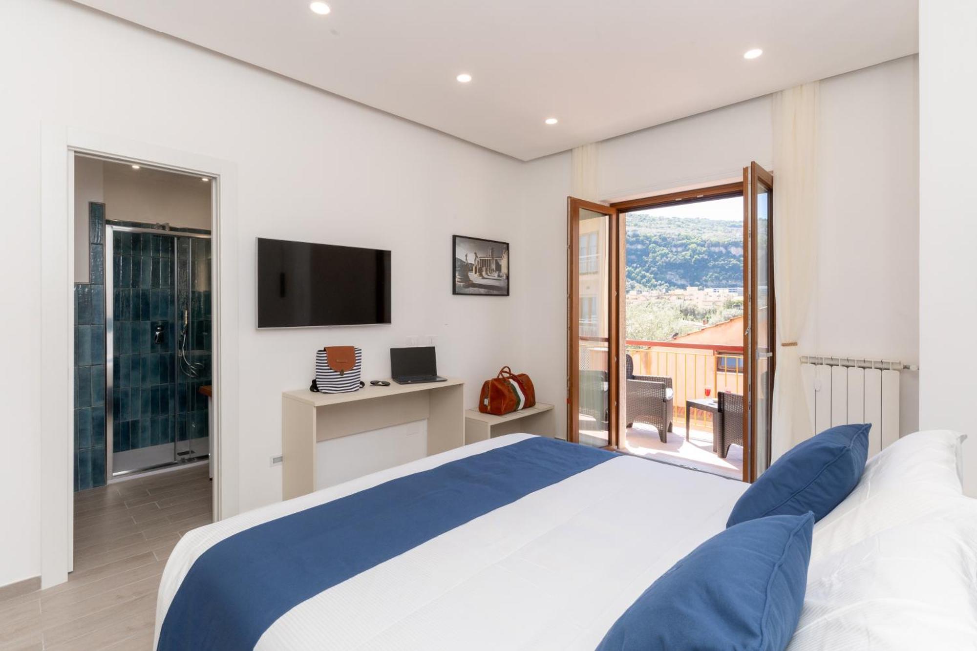 Mifra Suites Сорренто Экстерьер фото